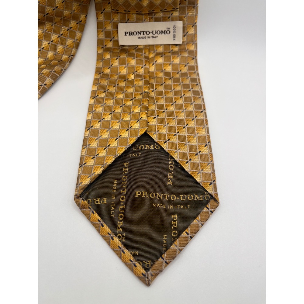 PRONTO UOMO Mens Silk Tie Gold Diamond Pattern Made in Italy - Picture 2 of 4